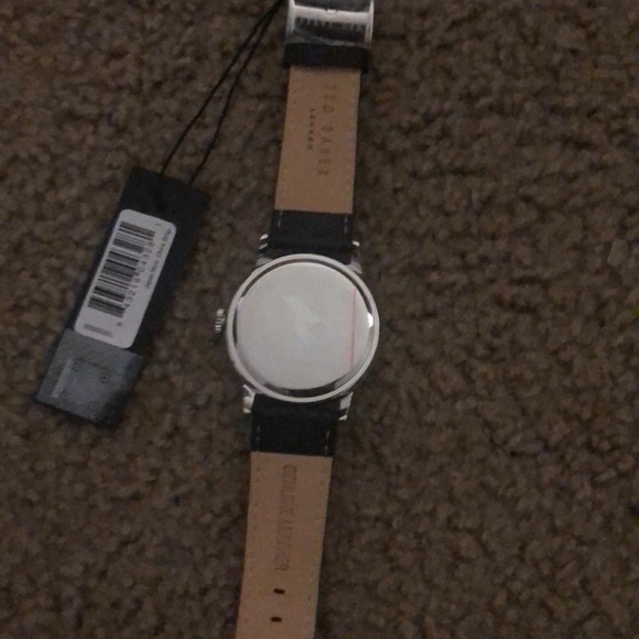 Watch - Picture 2 of 3